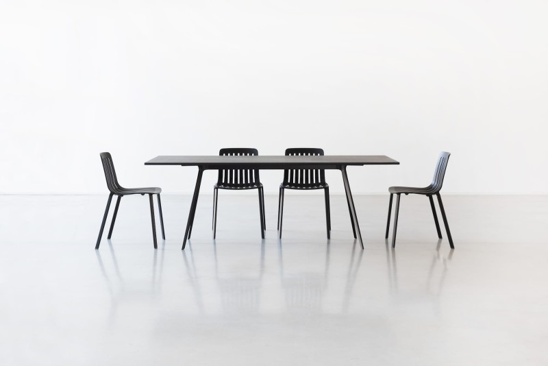 Magis_baguette_table_ambient_TV1700_black_TV1726_slate_plato_chair_SD1230_black_02_hr.jpg