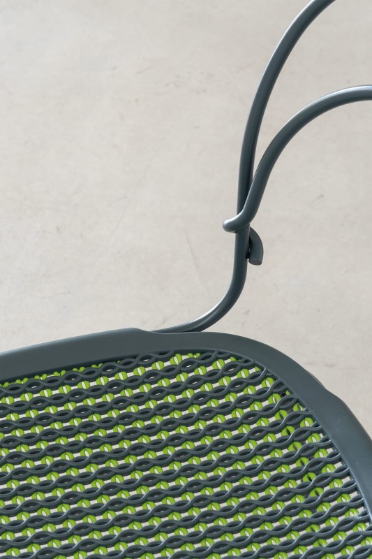 Krzesło_ogrodowe_VIGNA_magis