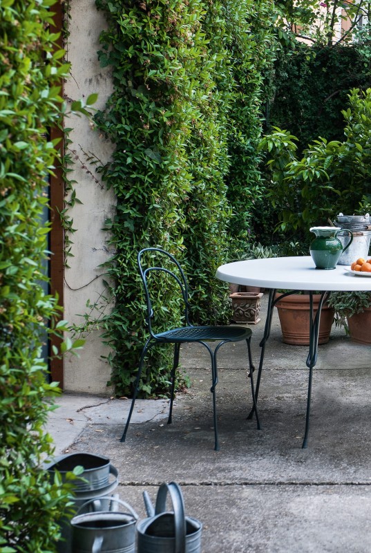 Krzesło_ogrodowe_VIGNA_magis