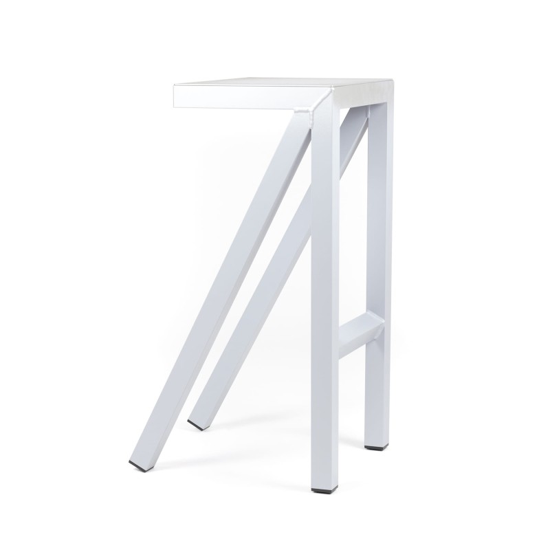 Ogrodowy_stołek_barowy_BUREAURAMA_magis