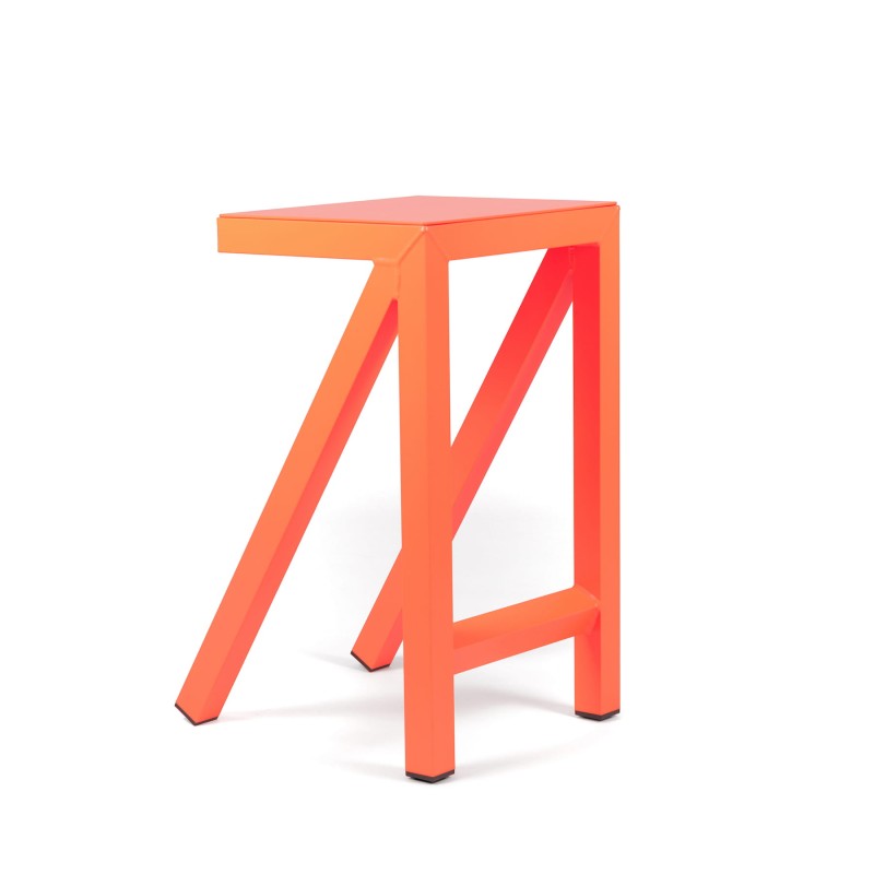 Ogrodowy_stołek_barowy_BUREAURAMA_magis