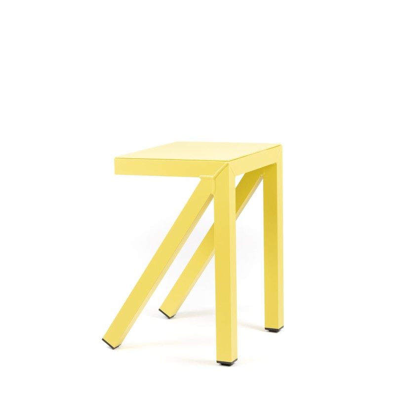 Ogrodowy_stołek_barowy_BUREAURAMA_magis