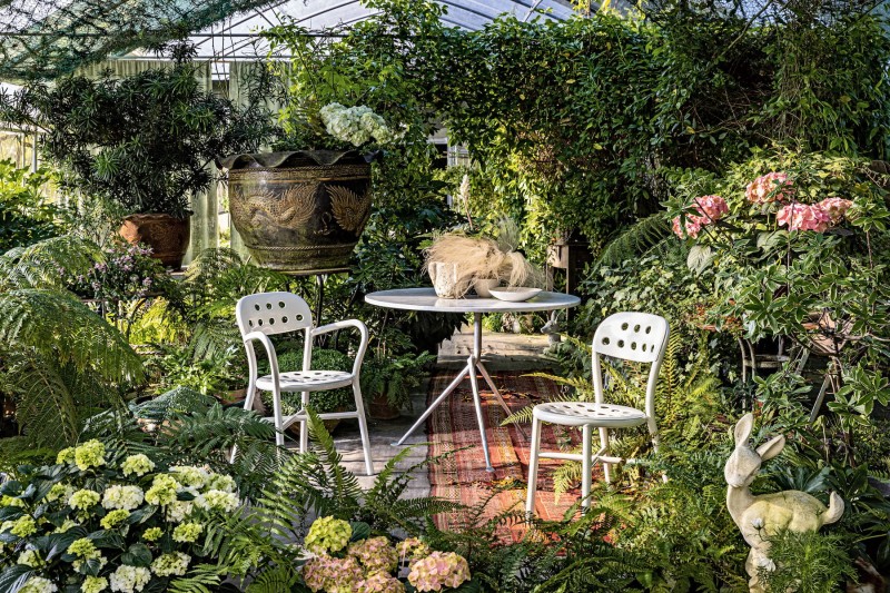 Ogrodowe_krzesło_PIPE_magis