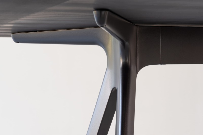 Stół_ogrodowy_obiadowy_BAGUETTE_magis