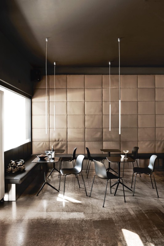 Stolik_lunchowy_CENTRAL_magis