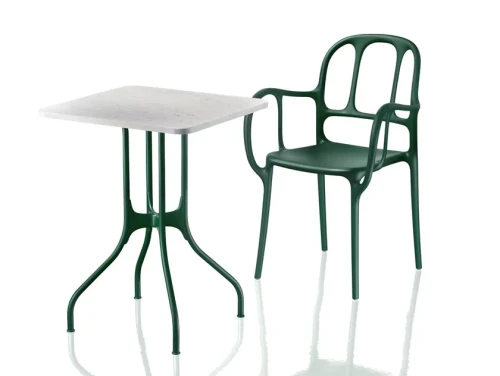 Ogrodowy stolik lunchowy 55 x 55 cm :: MILA 