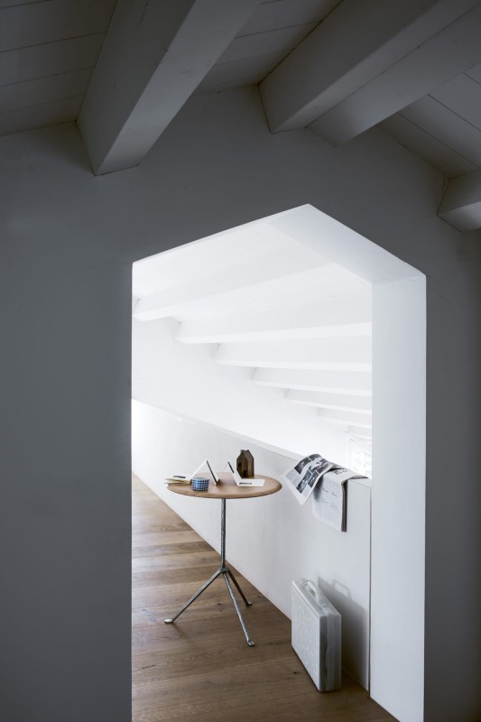 Okrągły_stół_ogrodowy_OFFICINA_magis