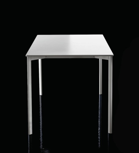 Ogrodowy stół obiadowy 80 x 80 cm :: STRIPED