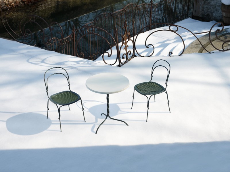 Stylowy_stolik_ogrodowy_VIGNA_magis