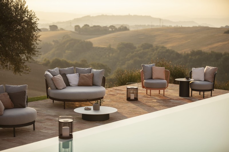 Ogrodowy_stolik_kawowy_BRANTA_todus