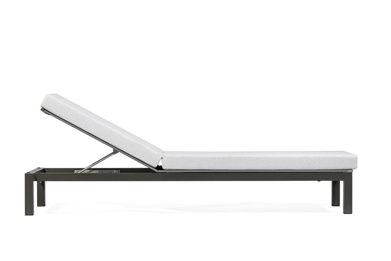 Ogrodowy_leżak_LEUVEN_todus