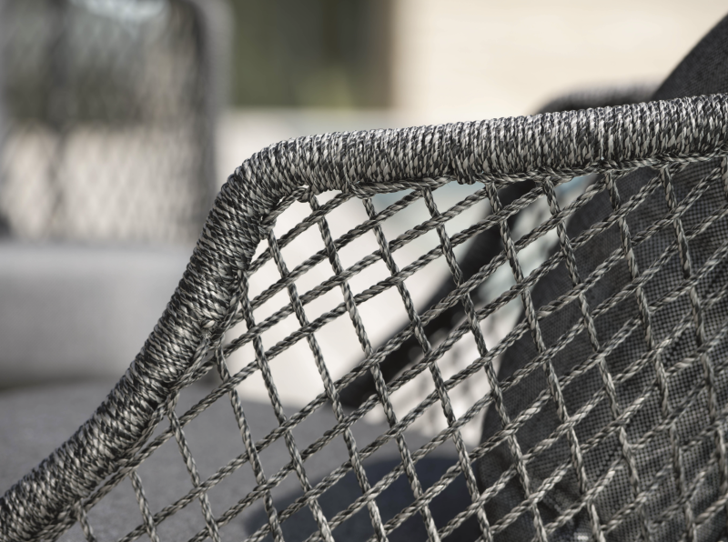 Ogrodowy_fotel_wypoczynkowy_ODEA_stern