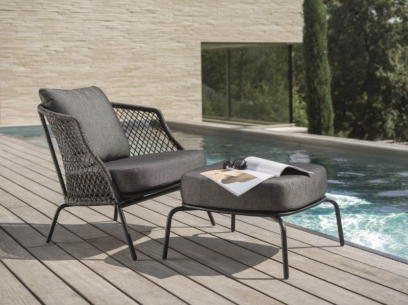 Ogrodowy_podnóżek_ODEA_stern