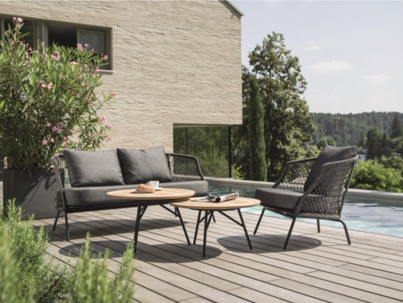 Ogrodowa_sofa_wypoczynkowa_ODEA_stern