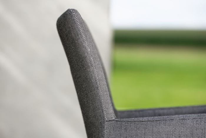 krzesło_ogrodowe_czarny_mat_ARTUS_stern