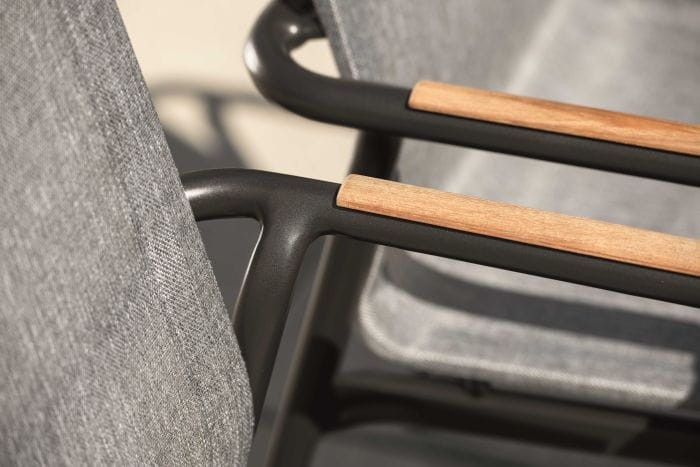 Ogrodowe_krzesło_obiadowe_VENTO_stern