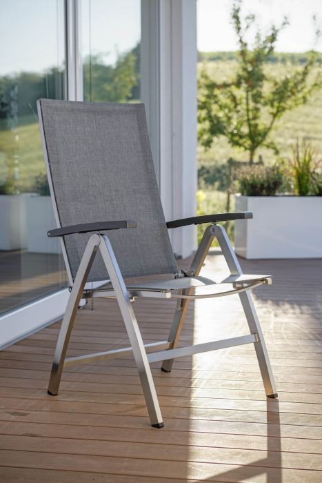 Regulowane_krzesło_ogrodowe_MIKA_stern