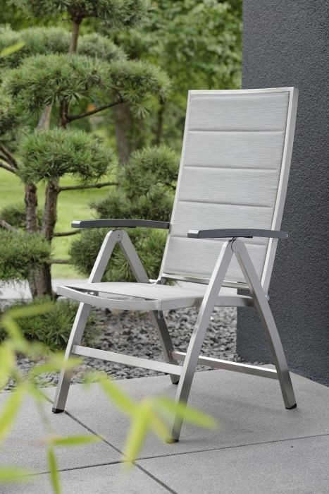 Krzesło_wysokie_obiadowe_CARDIFF_stern