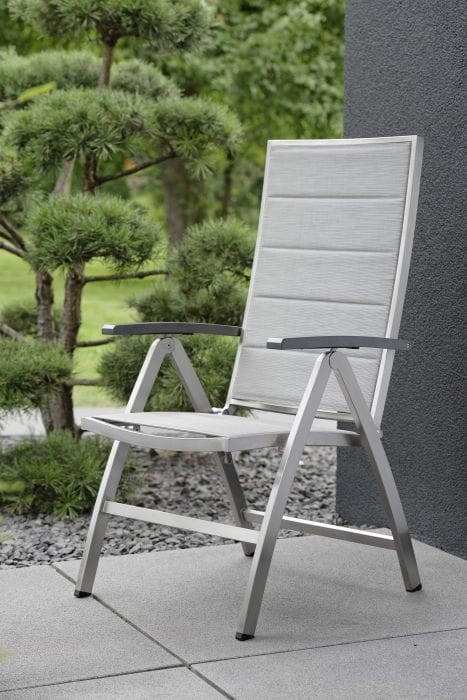 Krzesło_wysokie_obiadowe_CARDIFF_stern