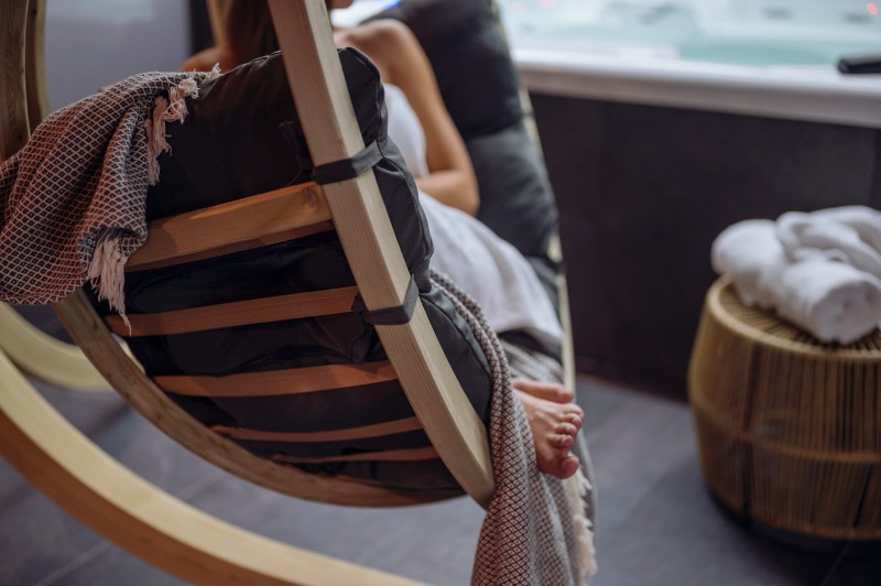 huśtawka_ogrodowa_wiszący_fotel_kokon_swingpod_czillo