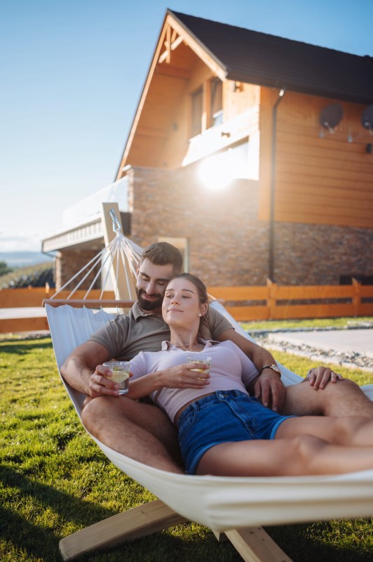 Ogrodowy_hamak_BREVE_czillo