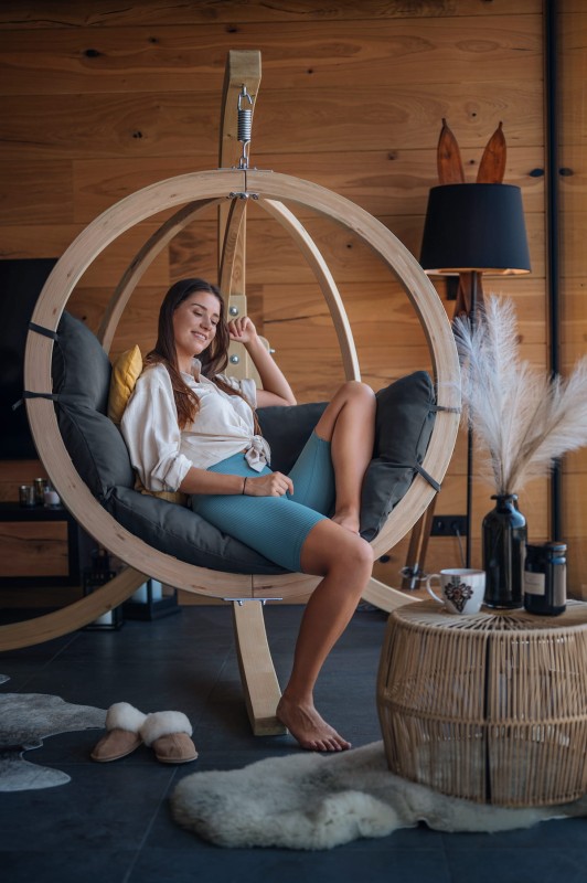 Stojak_ogroodwy_kokon_SWINGPOD_czillo