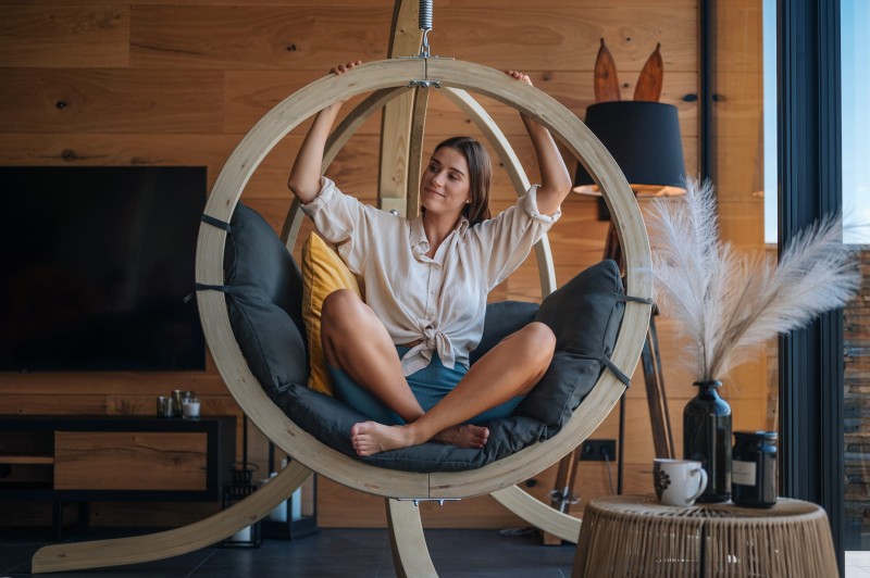 Stojak_ogroodwy_kokon_SWINGPOD_czillo