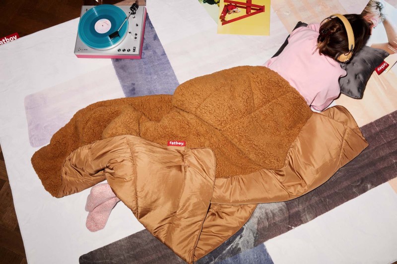 rozgrzewający_koc_ogrodowy_Fatboy_HOTSPOT