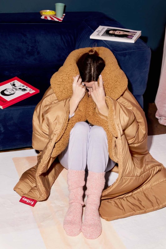 rozgrzewający_koc_ogrodowy_Fatboy_HOTSPOT