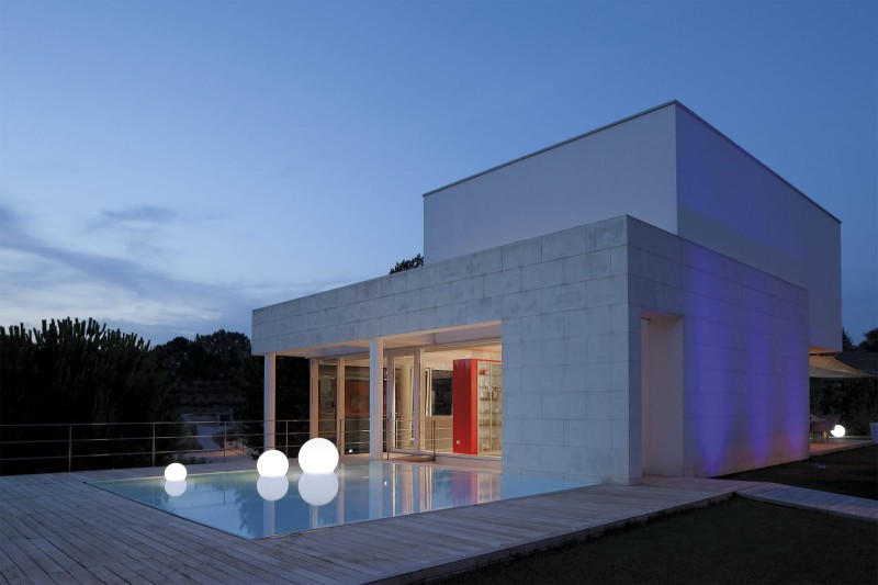 Lampa_ogrodowa_ACQUAGLOBO_slide