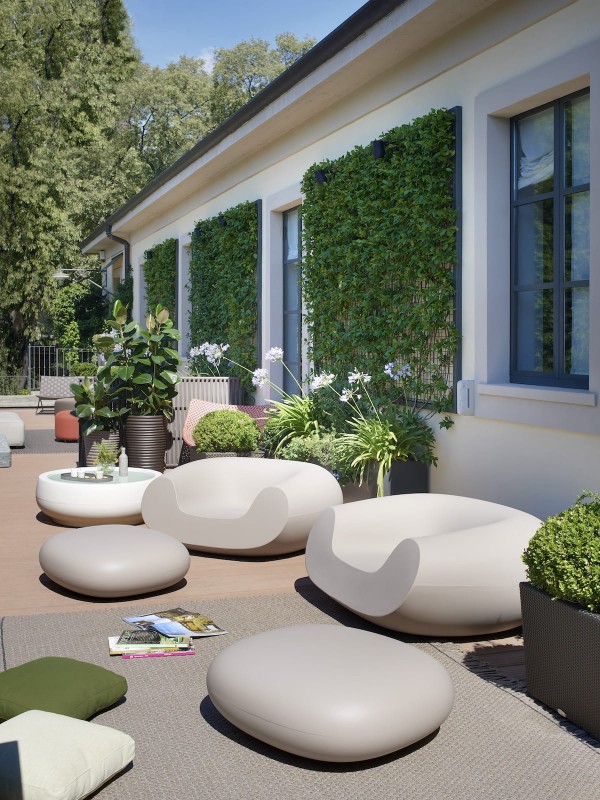 Designerski_fotel_ogroodwy_CHUBBY_slide