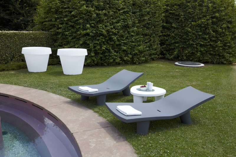 Leżak_ogrodowy_LOW_LITA_LOUNGE_slide