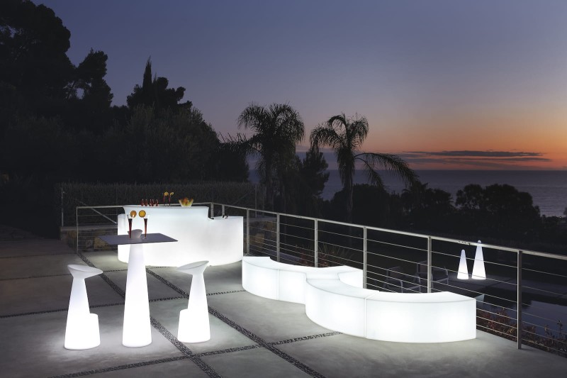 Designerska_pufa_świecąca_YPSILON_slide