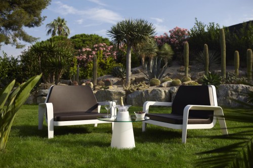 Ogrodowy stolik kawowy z okrągłym blatem szklanym :: PEAK 