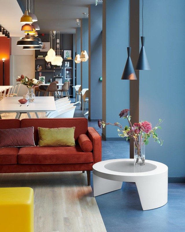 Ogrodowy_stolik_kawowy_TAO_slide