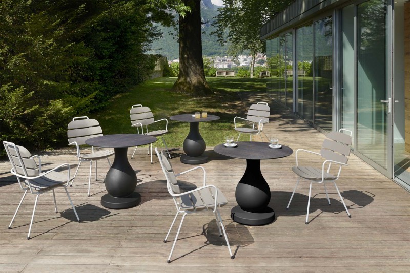 Ogrodowe_krzesło_jadalniane_RIBS_slide