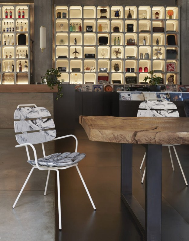 Ogrodowe_krzesło_jadalniane_RIBS_slide