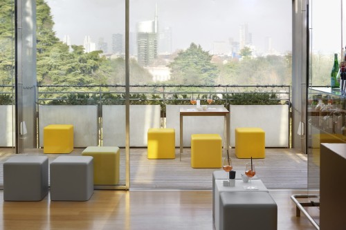 Stołek ogrodowy :: CUBO SOFT