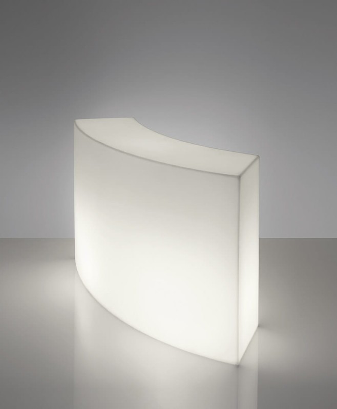 Nowoczesny_stół_przekąskami_SNACK_BAR_slide