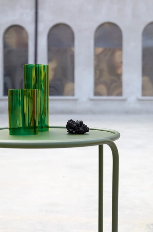 Ogrodowy_stolik_kawowy_tondo_DRESS_CODE_scab