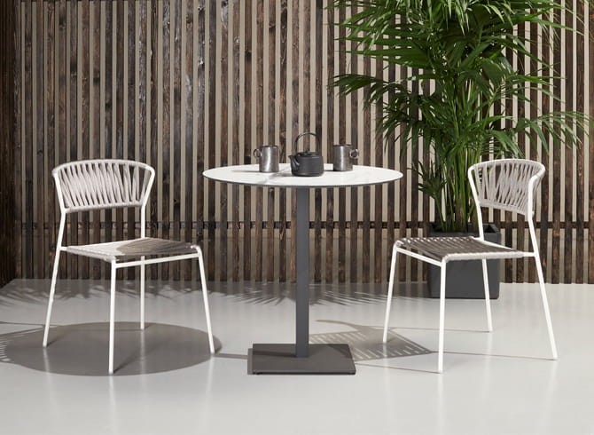 Ogrodowy_stolik_lunchowy_kwadratowy_TIFFANY_scab