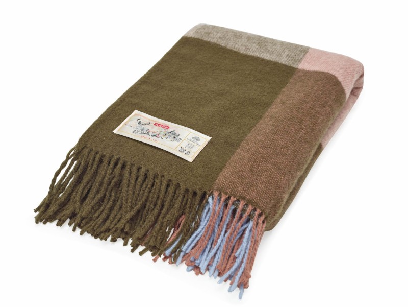 wełniany_koc_FATBOY_colour_blend_blanket_rhubarb