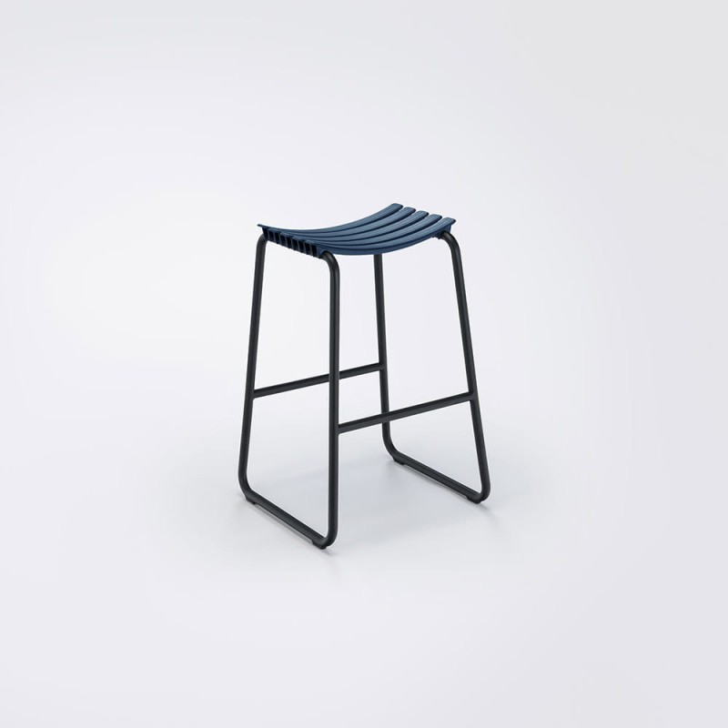 12307-1024_CLIPS_Bar_stool_Midblue_web.jpg