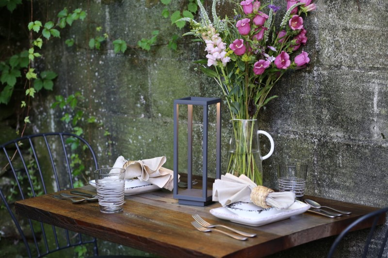 Ogrodowa_lampka_stołowa_podłogowa _USB_HOME_zafferano