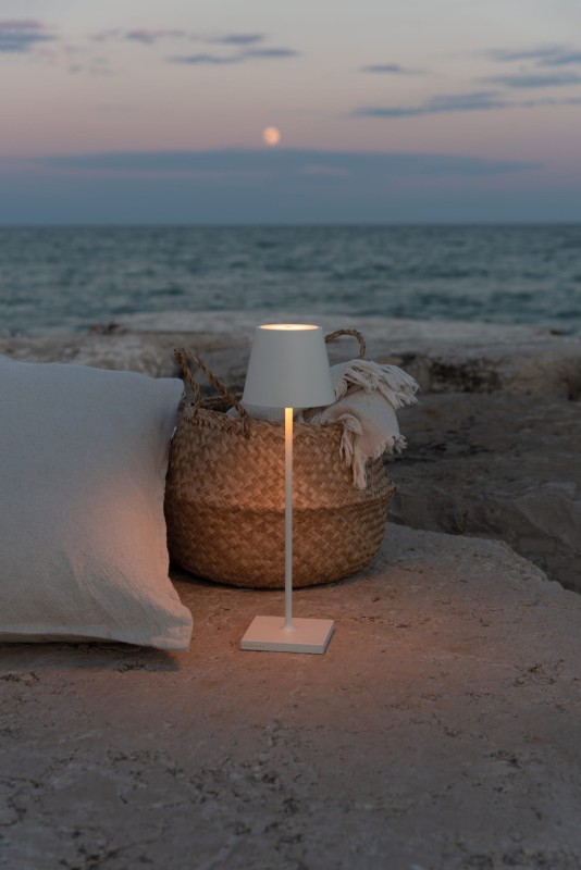 lampka_ogrodowa_LED_USB_poldina_pret-a-porter_zafferano