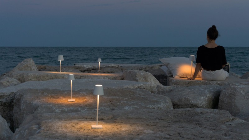 lampka_ogrodowa_LED_USB_poldina_pret-a-porter_zafferano