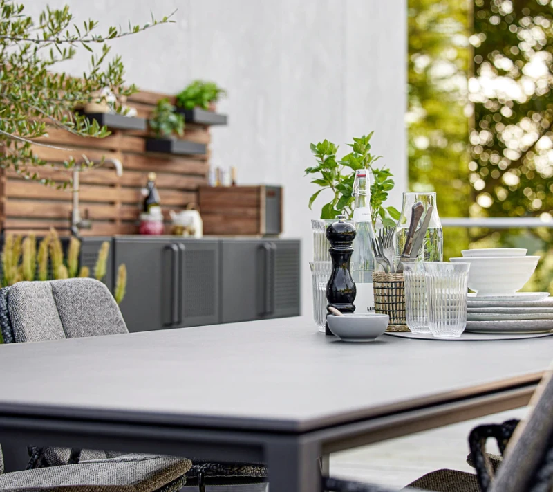 Ogrodowe_krzesło_obiadowe_VISION_caneline