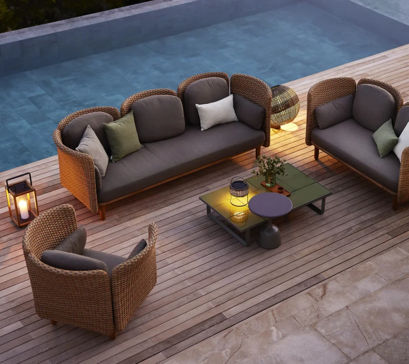 ogrodowa_sofa_wypoczynkowa_ARCH_caneline_z_niskim_oparciem