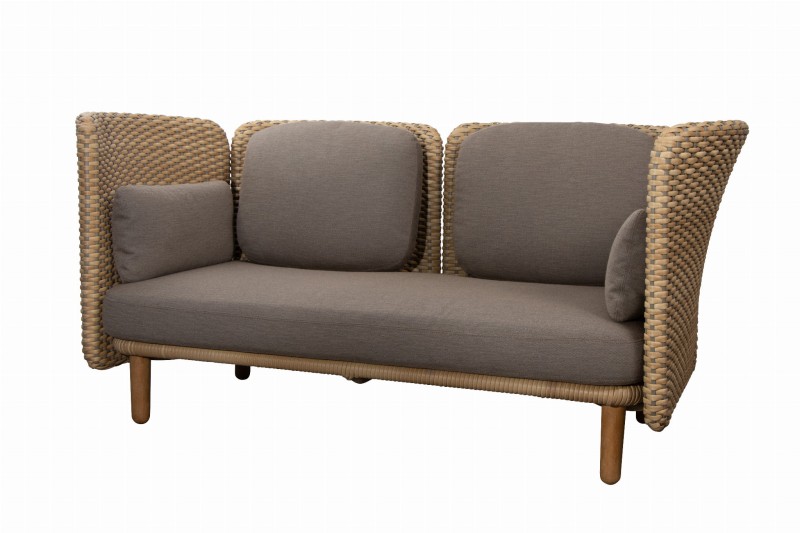 ogrodowa_sofa_wypoczynkowa_ARCH_caneline_z_niskim_oparciem