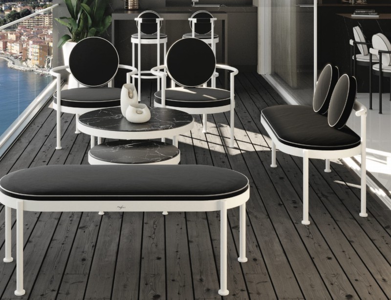 Ławka_ogrodowa_2osobowa_bez_oparcia_TRACE_aranżacja